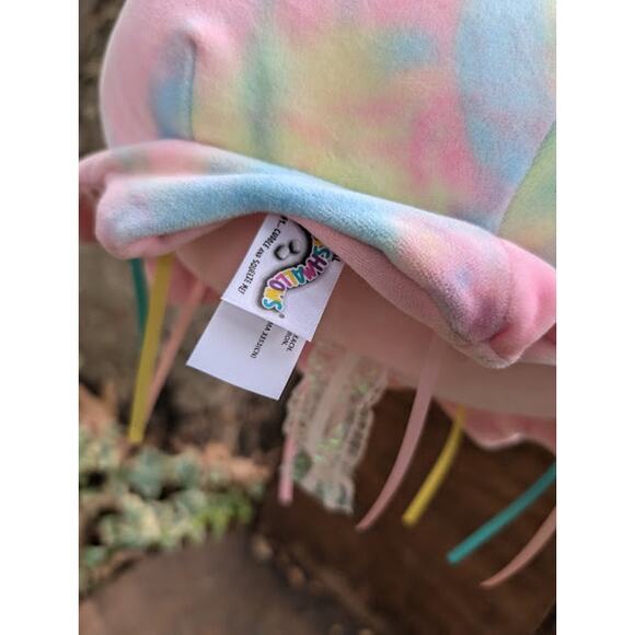 KELLY TOY- Squishmallow Janet the Jellyfish 11" NWT 2020 - Picture 6 of 6